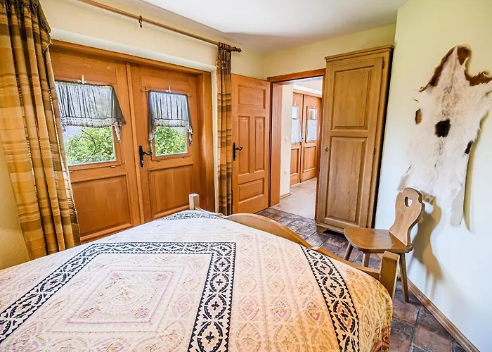 Hidden Authentic Haven - One Bedroom With Terrace Appartement